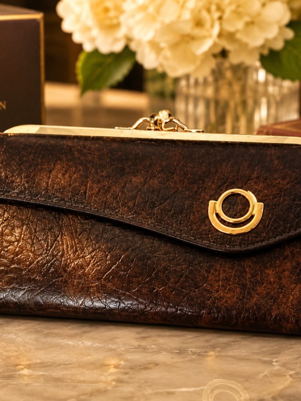 Vintage English Calfskin Leather Wallet Brown Kiss Loc Clutch Coin Purse England